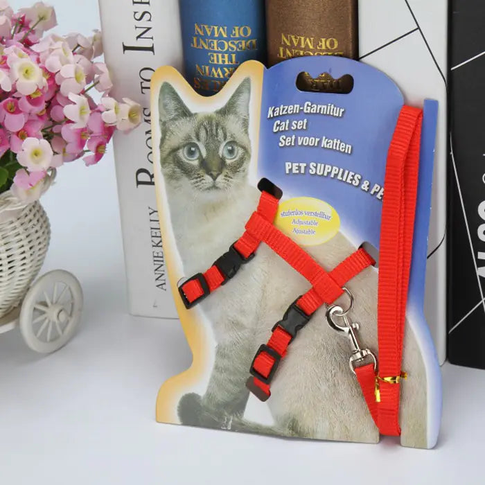 Cat Leash and Harness - Pet Walking Gear for Cats